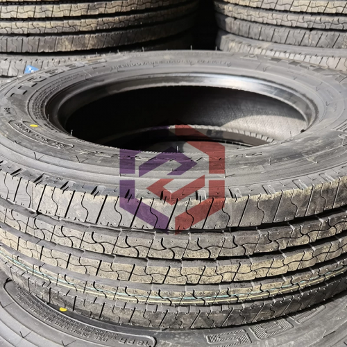 Auto Part Agricultural Trailer 215/75r 17.5 Tire